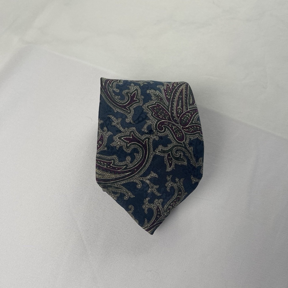 John Ashford Men's Nectktie Imported Silk Made in USA Blue Paisley 57"x3.5"